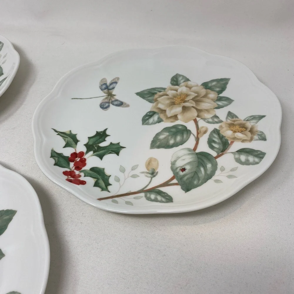 Lenox box damaged